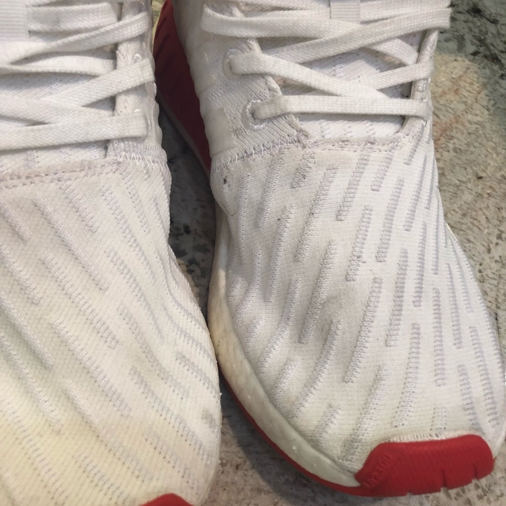 White and bright red Men’s Adidas NMD size 9.5 - Picture 7 of 7